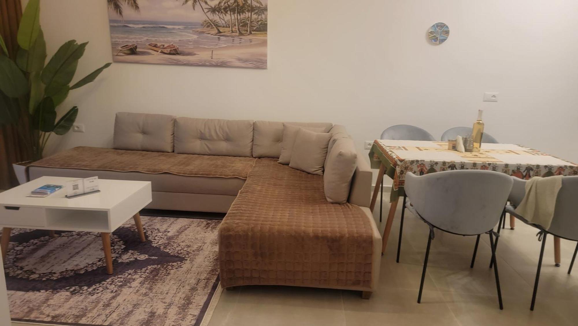2F Saranda Apartment Exterior photo