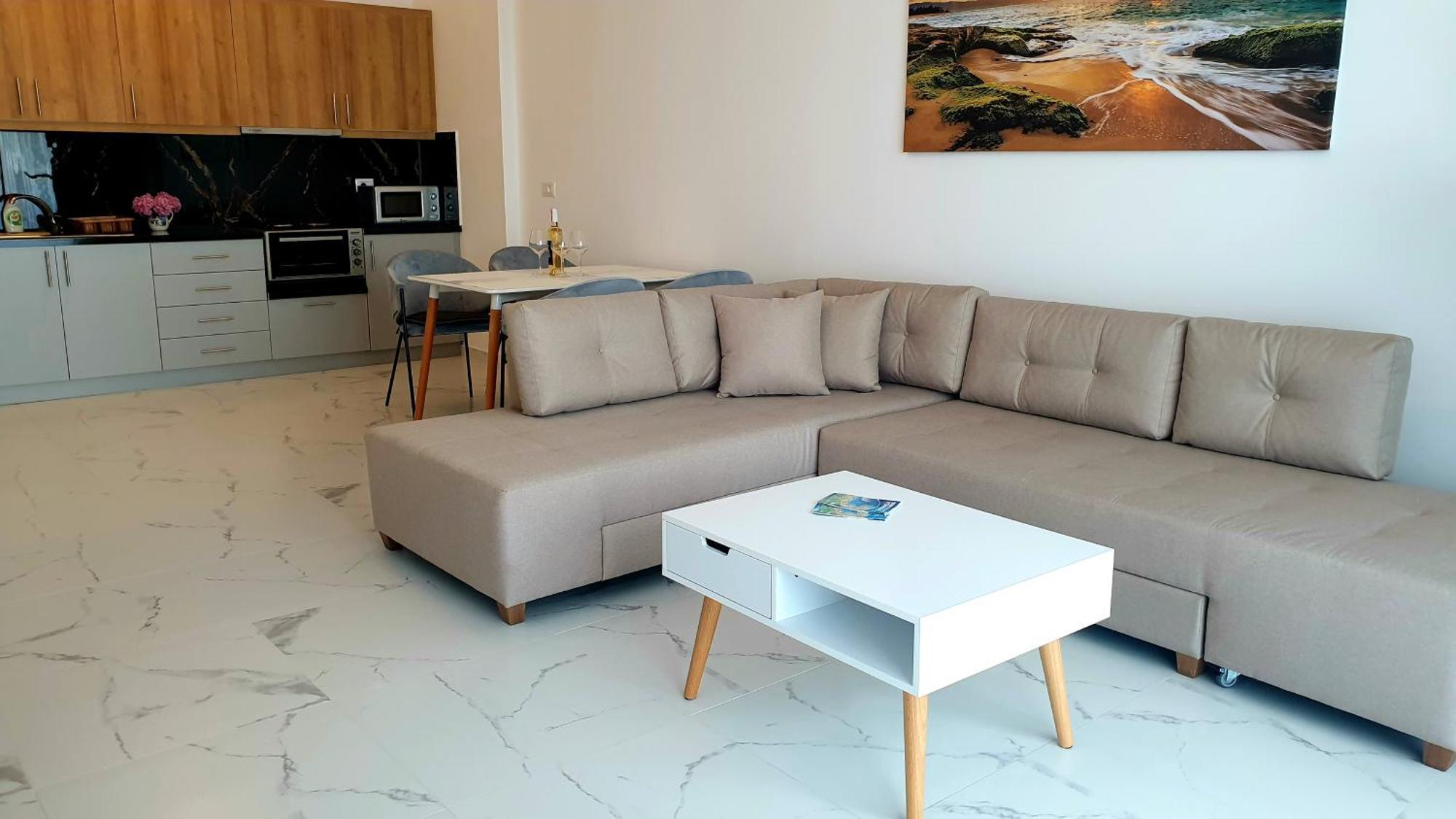 2F Saranda Apartment Exterior photo